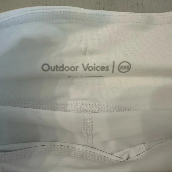 Outdoor Voices Women’s White Lightweight Skort with Zippered Pocket Sz XXS NWOT - Picture 5 of 9
